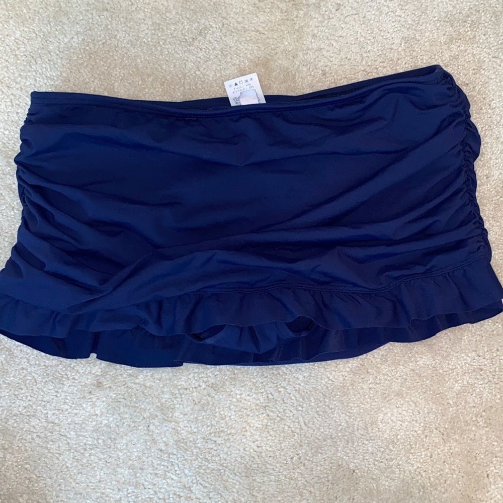 LANDS’ END swim skirt